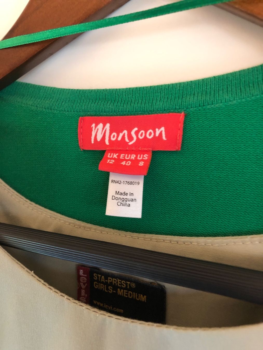 Levi's Vestiti: Levi’s Dress + Monsoon Jacket – Usato da Brugg AG venduto da Magna3 7