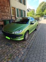 Cabriolet Peugeot 206 2.0 grün 199406 km gebraucht.