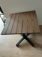 4 Bistrotische Outdoor  Holzimitation - Fuss Metall Schwarz