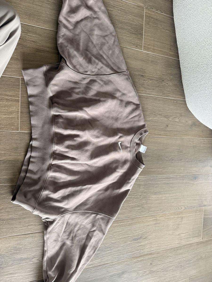 Nike Maglioni & Felpe: Nike sweatshirt – Usato da Zürich venduto da Bellinka23 1
