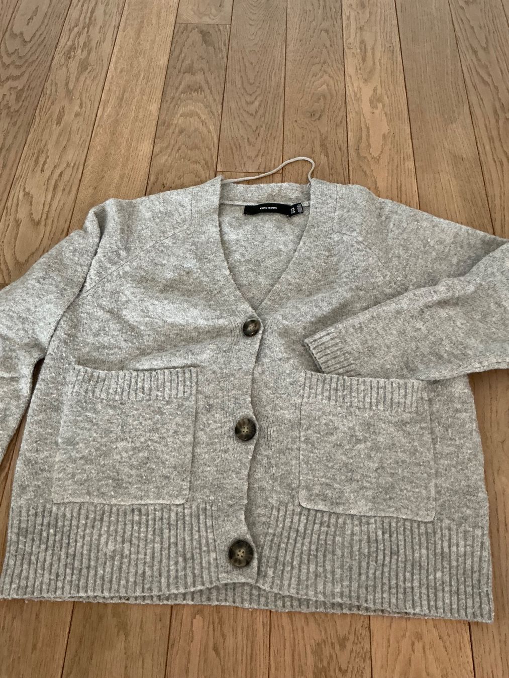 Vero Moda Giacche: Strickjacke Gr. XS von Vero Moda – Usato da Wiesendangen venduto da gefion99 1