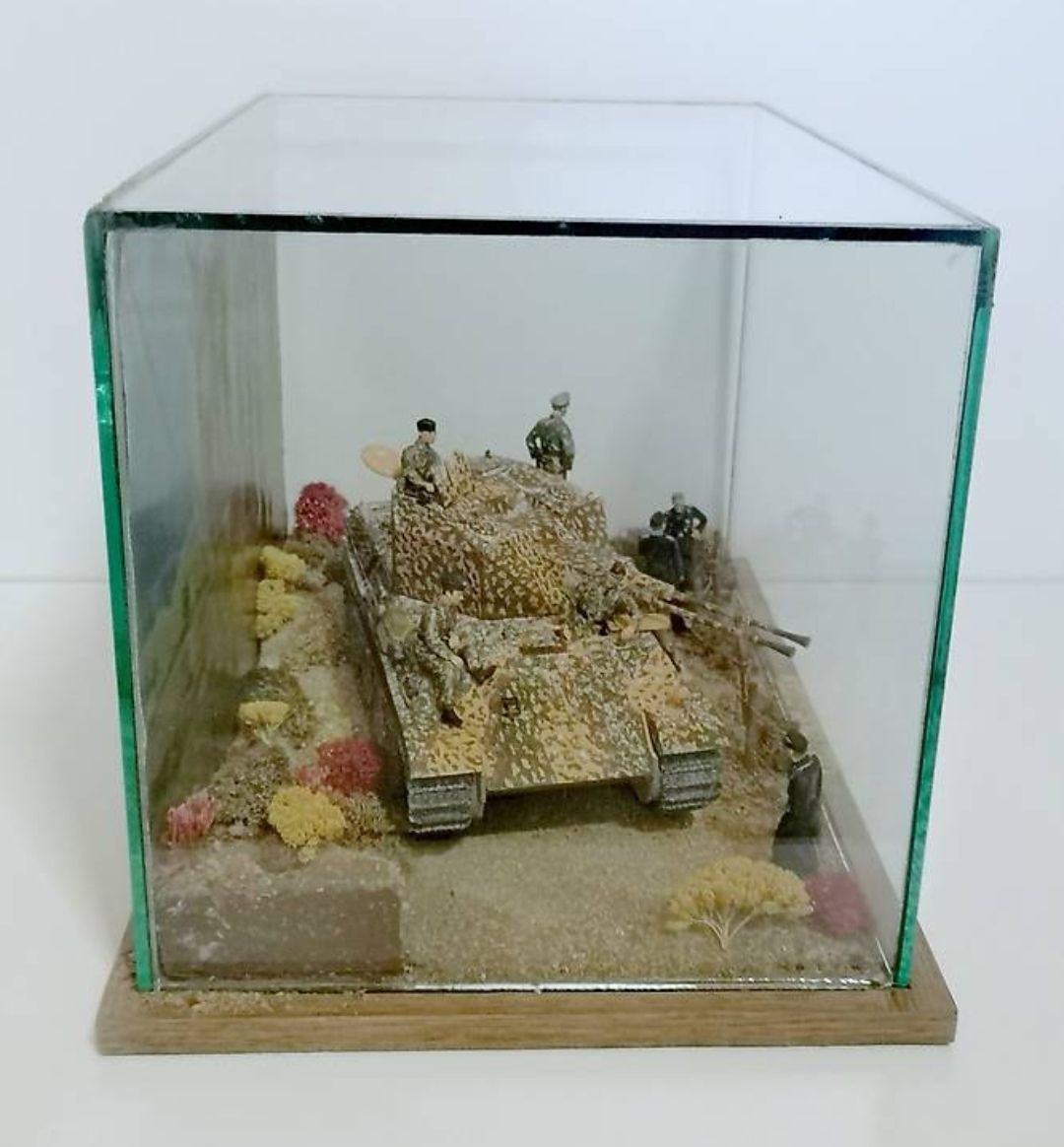 Kit di modellismo & Modellini statici: 1:35 Diorama "Deutscher Flakpanzer"   – Usato da Niederbipp venduto da kevintifu20 1