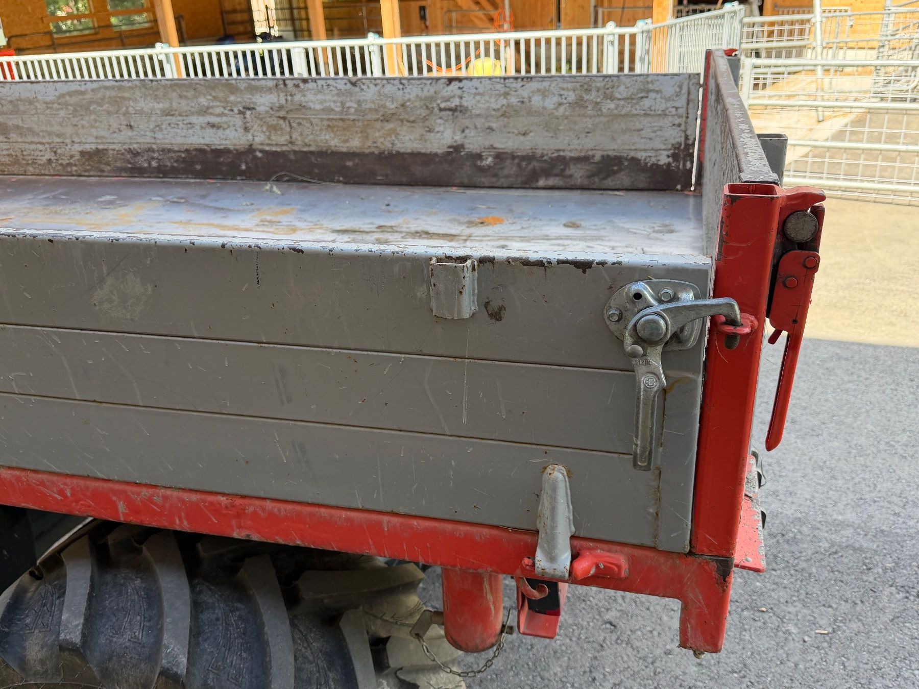 Autoribaltabili: Aufbaukipper Transporter – Usato da Serneus venduto da Strahlenziege 5