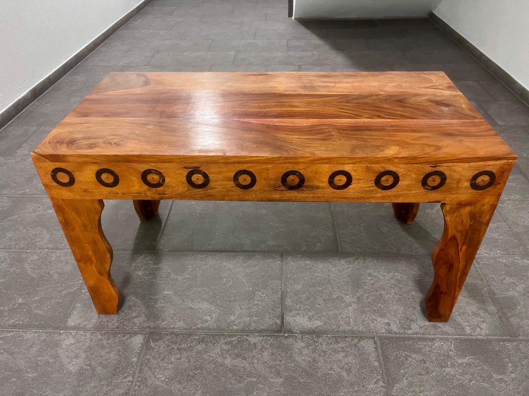 Mobili TV: Coffee Table / TV Möbel – Usato da Stallikon venduto da tdonvito