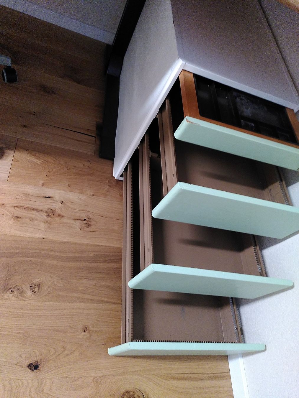 Commodes: Schubladenkorpus – D'occasion à Rothrist par Schrottbox 1
