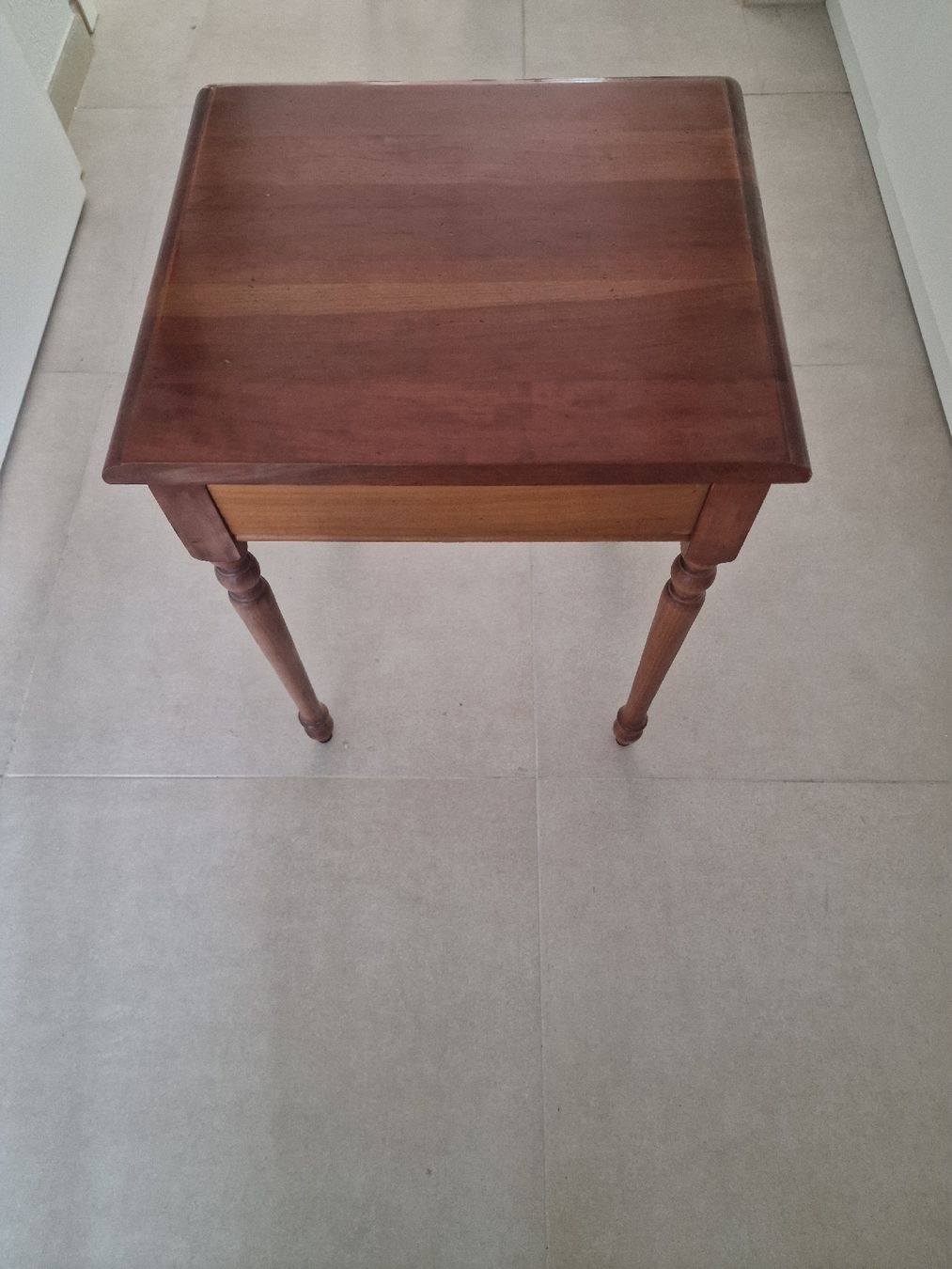 Tische: Tables gigognes, 3 pièces – Gebraucht aus Vouvry von Marr0 5