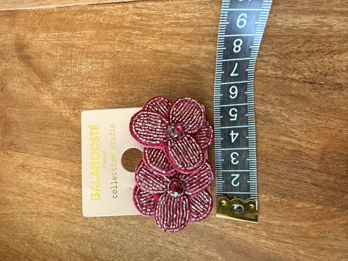 Orecchini pendenti & Orecchini a lobo: Textil Ohrstecker Blumen Neu – Nuovo e nell'imballaggio originale da Rorschacherberg venduto da galylea 1
