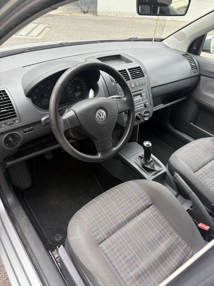 VW Automobili: Vw Polo mit rest MFK – Usato da Huttwil venduto da Matu123 3