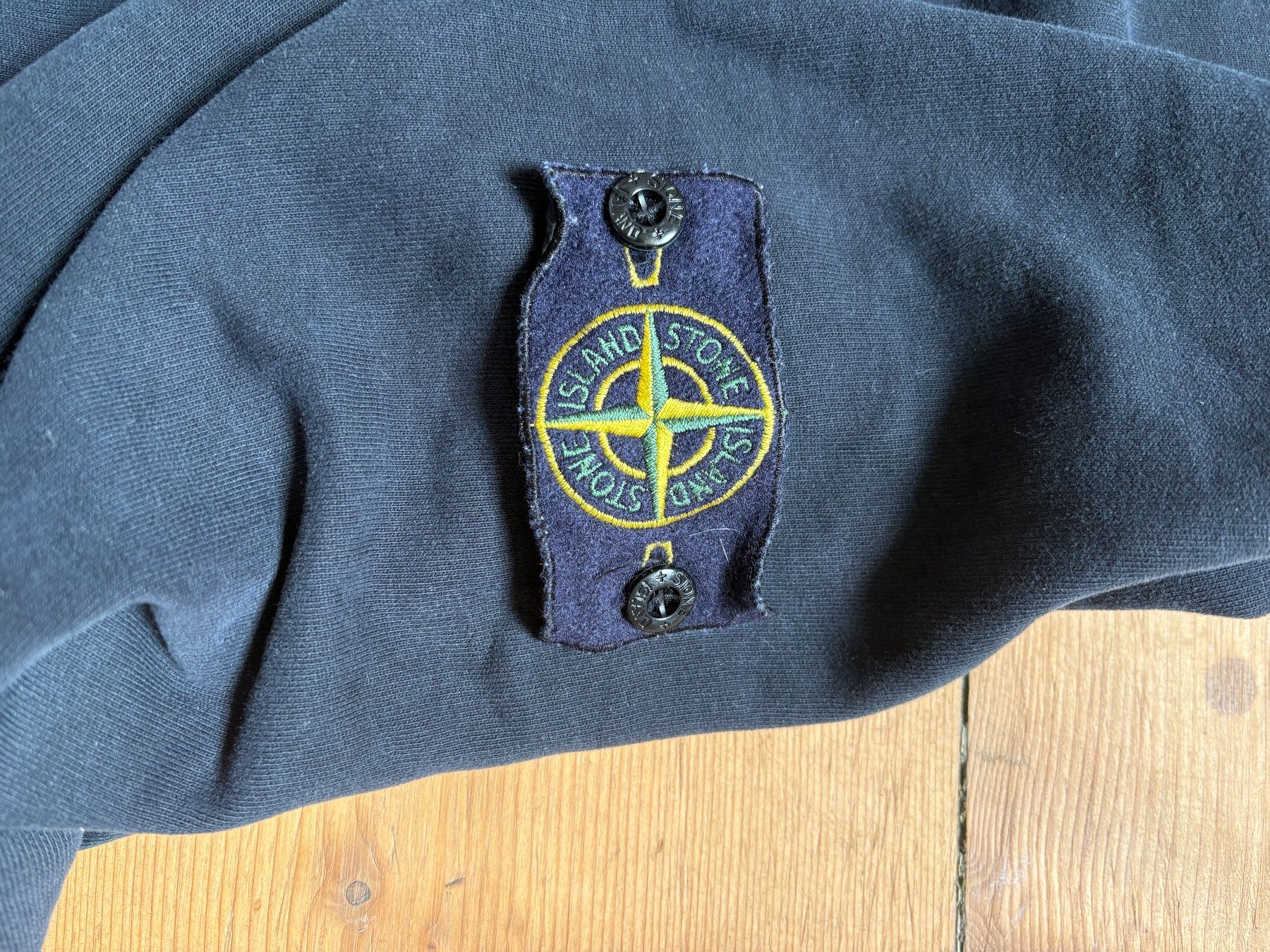 Stone Island Maglioni & Felpe: Stone Island Pullover Schwarz S – Usato da Basel venduto da ame_xyr8 2