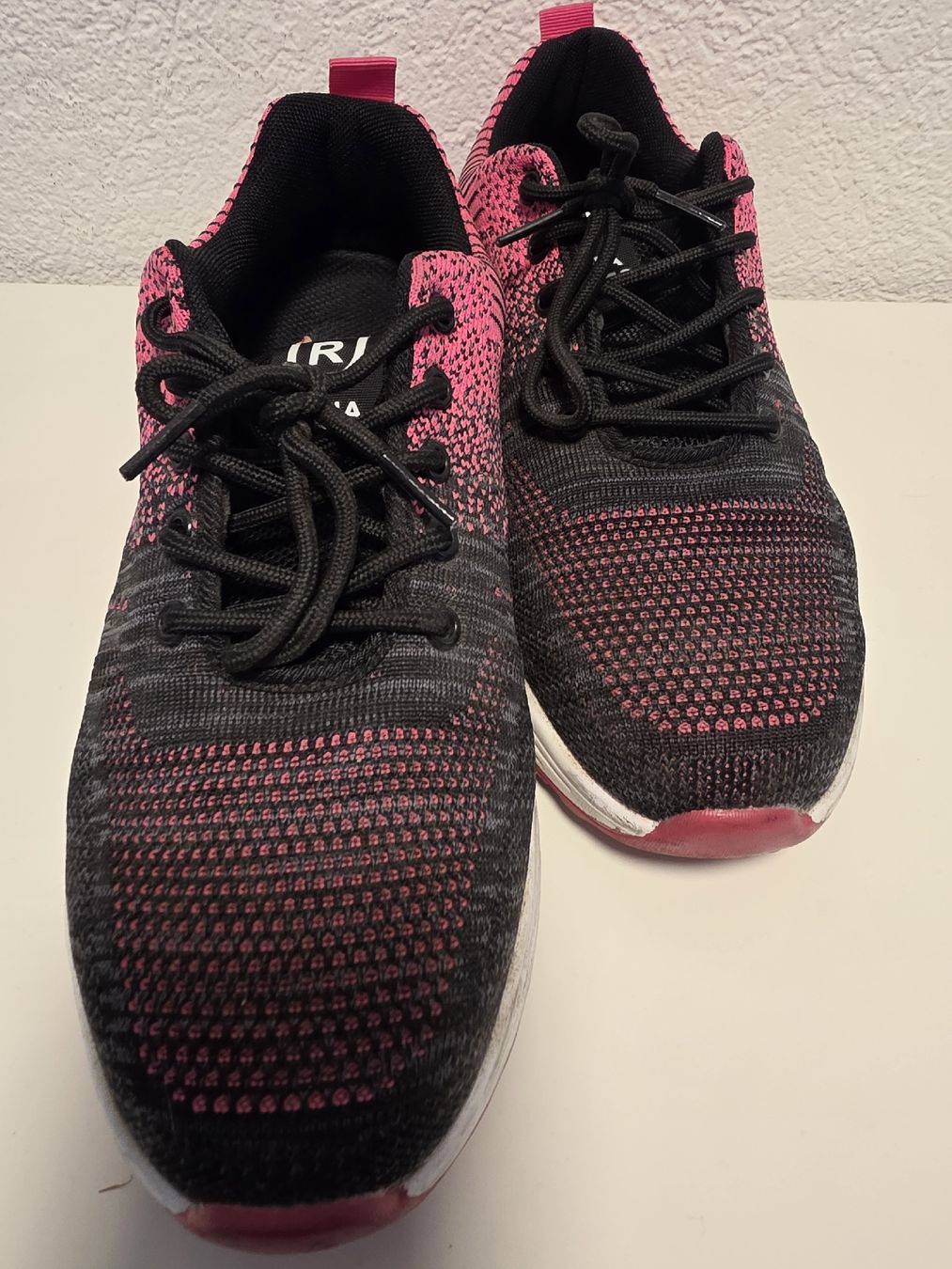 Scarpe da donna: RONA DELTA pink Stahlkappenschuh Gr 42 – Usato da Madiswil venduto da Sandraho 1