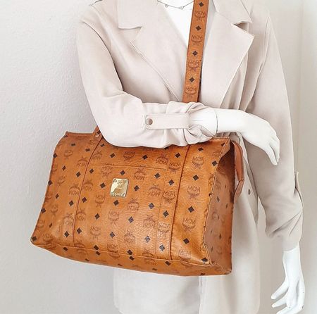 MCM Shopper Medium Heritage Cognac Canvas