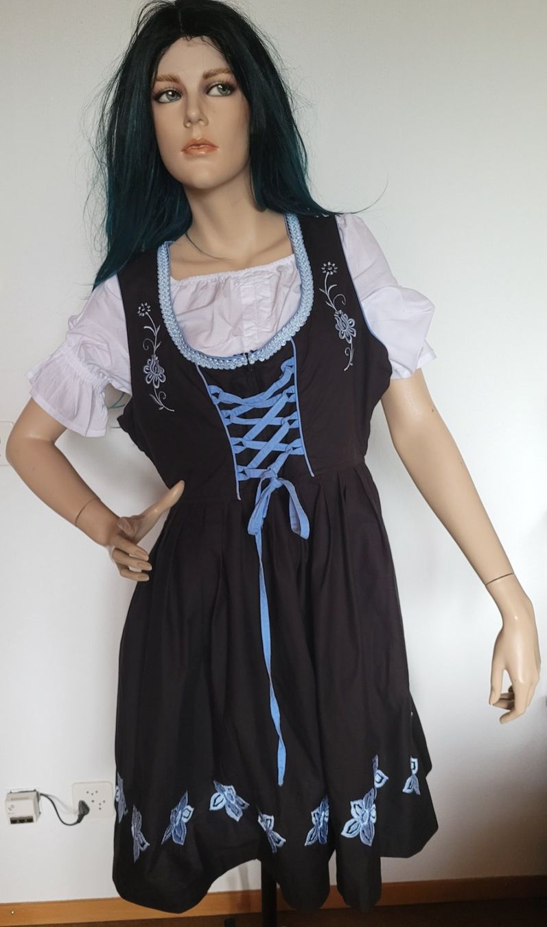 Vestiti: Dirndl von dirndl.com   Grösse 46 – Usato da SCHÜBELBACH venduto da CoKaHa 2