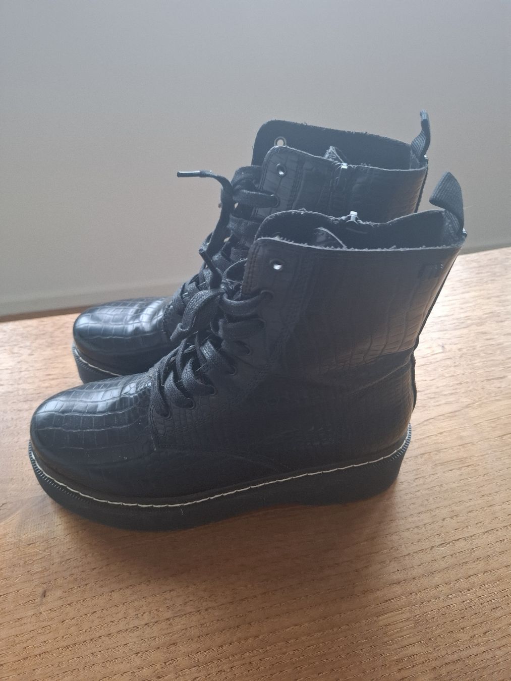 Mustang Scarpe da donna: Stiefel Damen Gr.41 – Nuovo (secondo la descrizione) da Wädenswil venduto da Moki12 2