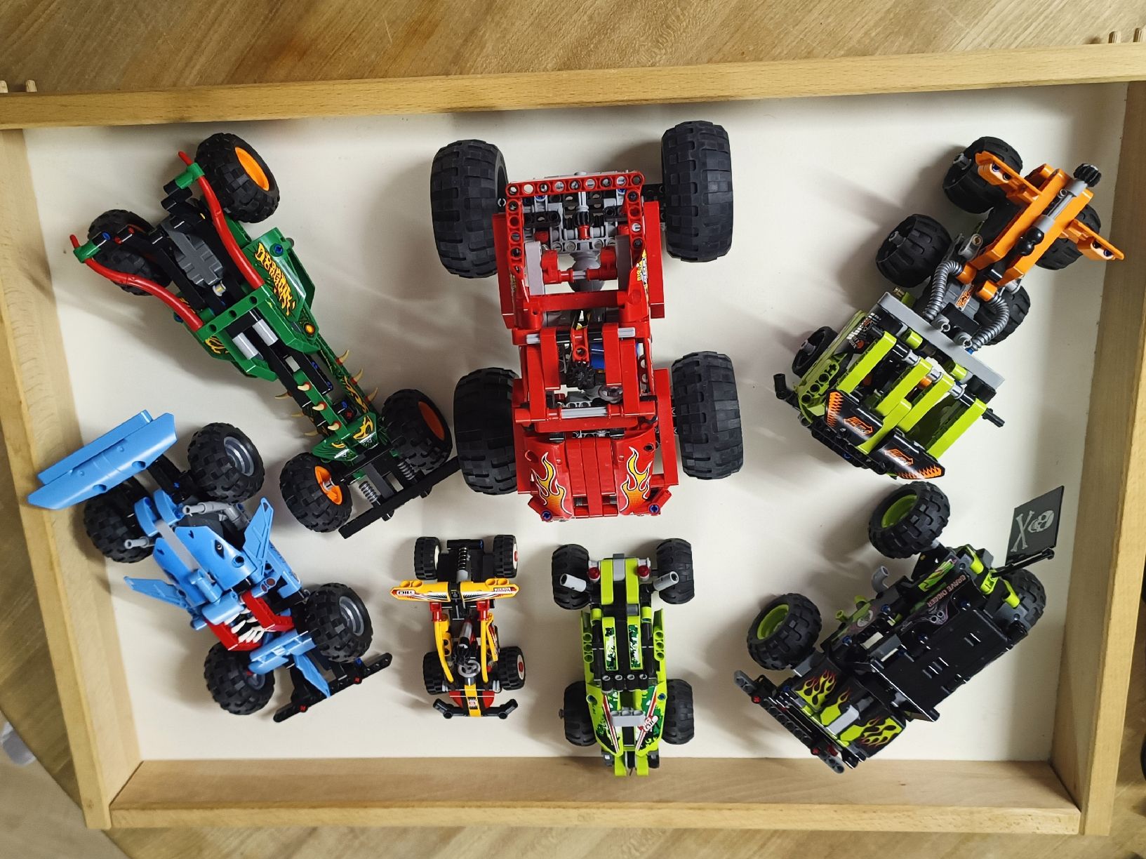 Lego Kit di costruzioni: Konvolut Lego Technic Monster Truck ect. – Usato da Trun venduto da mauiwowie 2