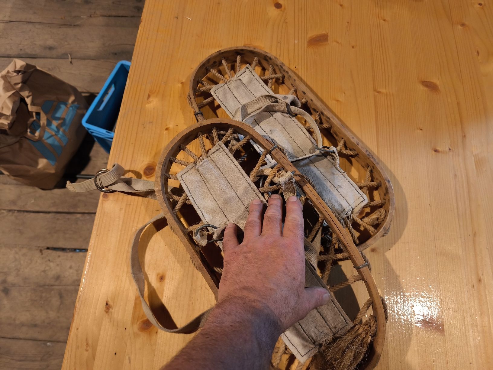 Tutte le decorazioni: historische schneeschuhe – Usato da Göschenen venduto da kai_9ppg