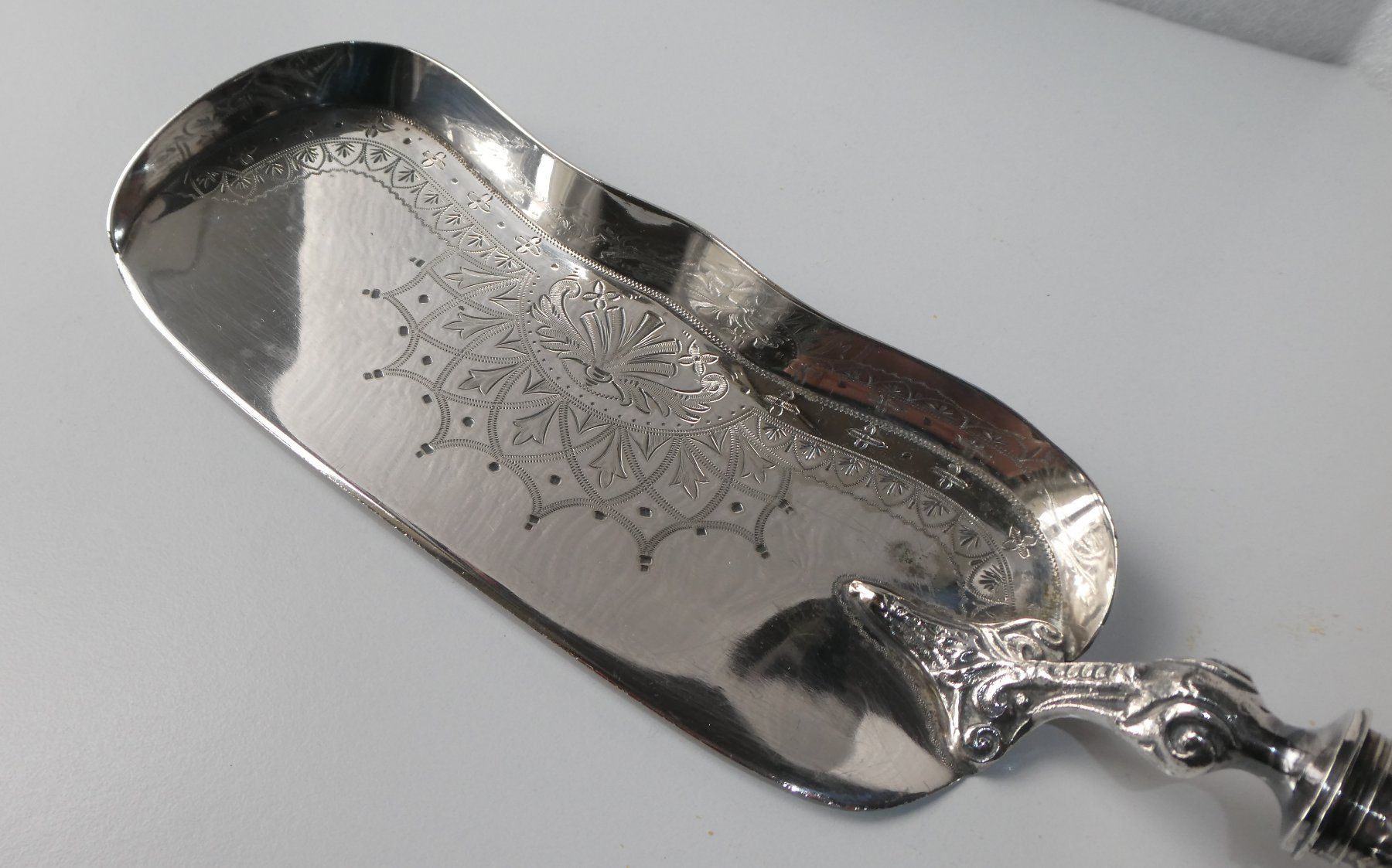 Tischset: Krümeltablett Tischstaubschale Horn Geweih versilbert EPNS – Gebraucht aus Frauenfeld von Astra13 3