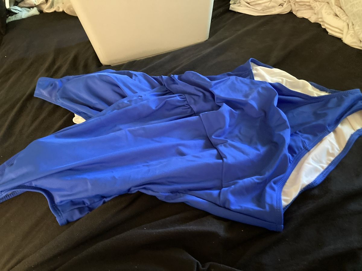 Costumi da bagno & Bikini: Badekleid Blau Gr 44 – Nuovo (secondo la descrizione) da Effingen venduto da Schwarzefina 2