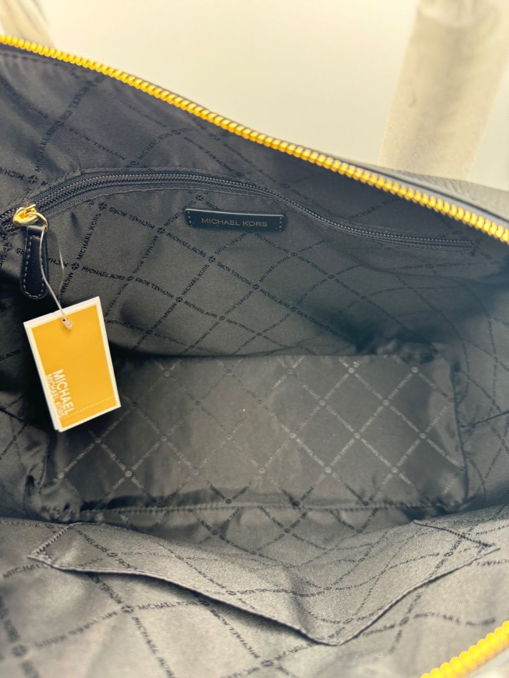 Michael Kors Borse da donna: Michael Kors Tasche black – Nuovo e nell'imballaggio originale da Wiedlisbach venduto da Sistershop 6
