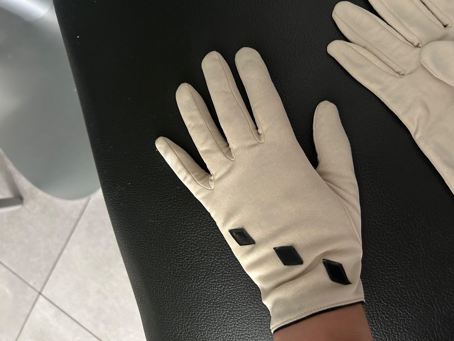 Handschuhe & Handstulpen: HANDSCHUHE vintage beige – Gebraucht aus Arbedo von nadia1973 2