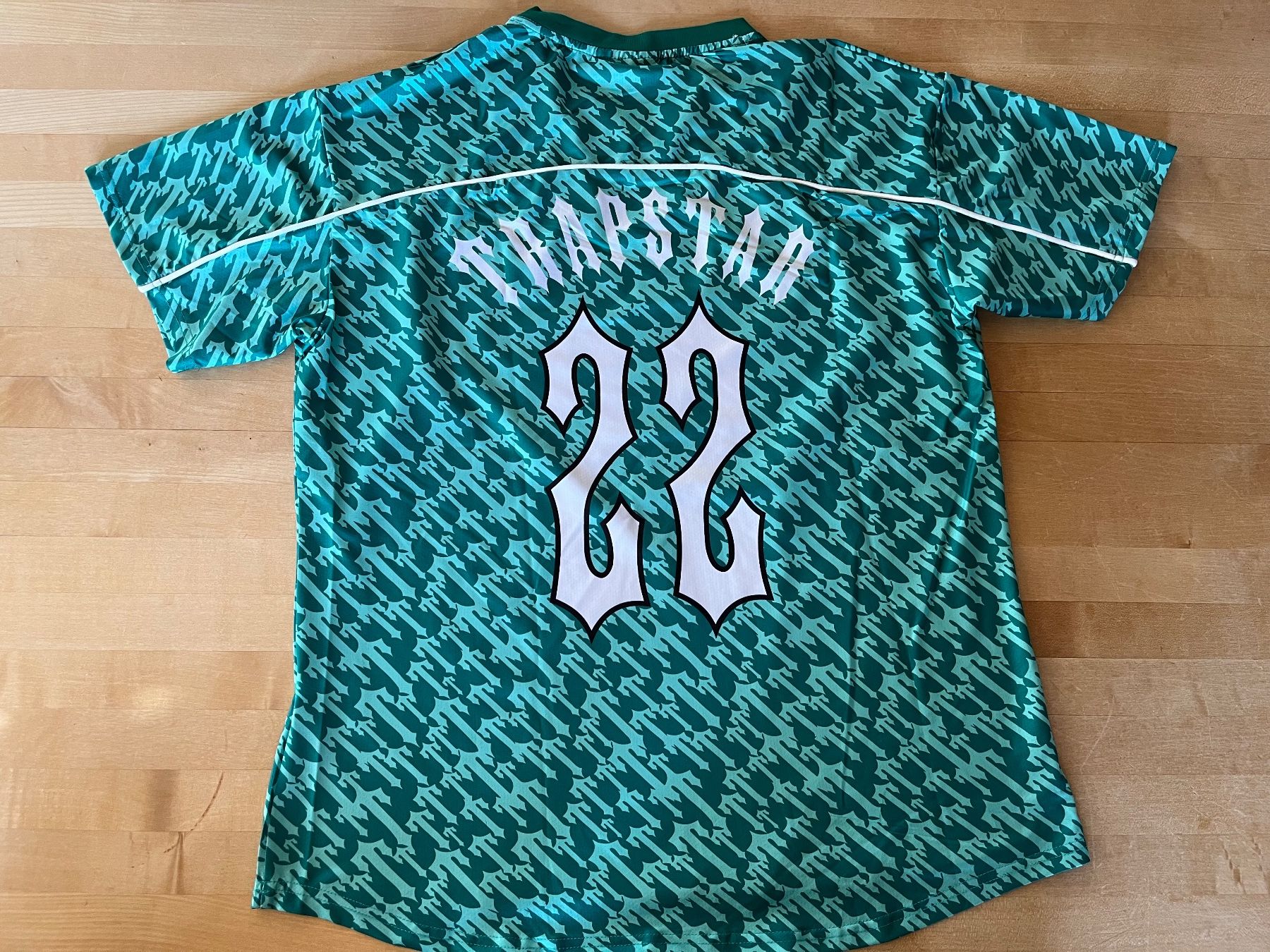 Trapstar Leibchen & Hosen: Trapstar Trikot – Gebraucht aus Reichenbach i. K. von kev_h7ry 2