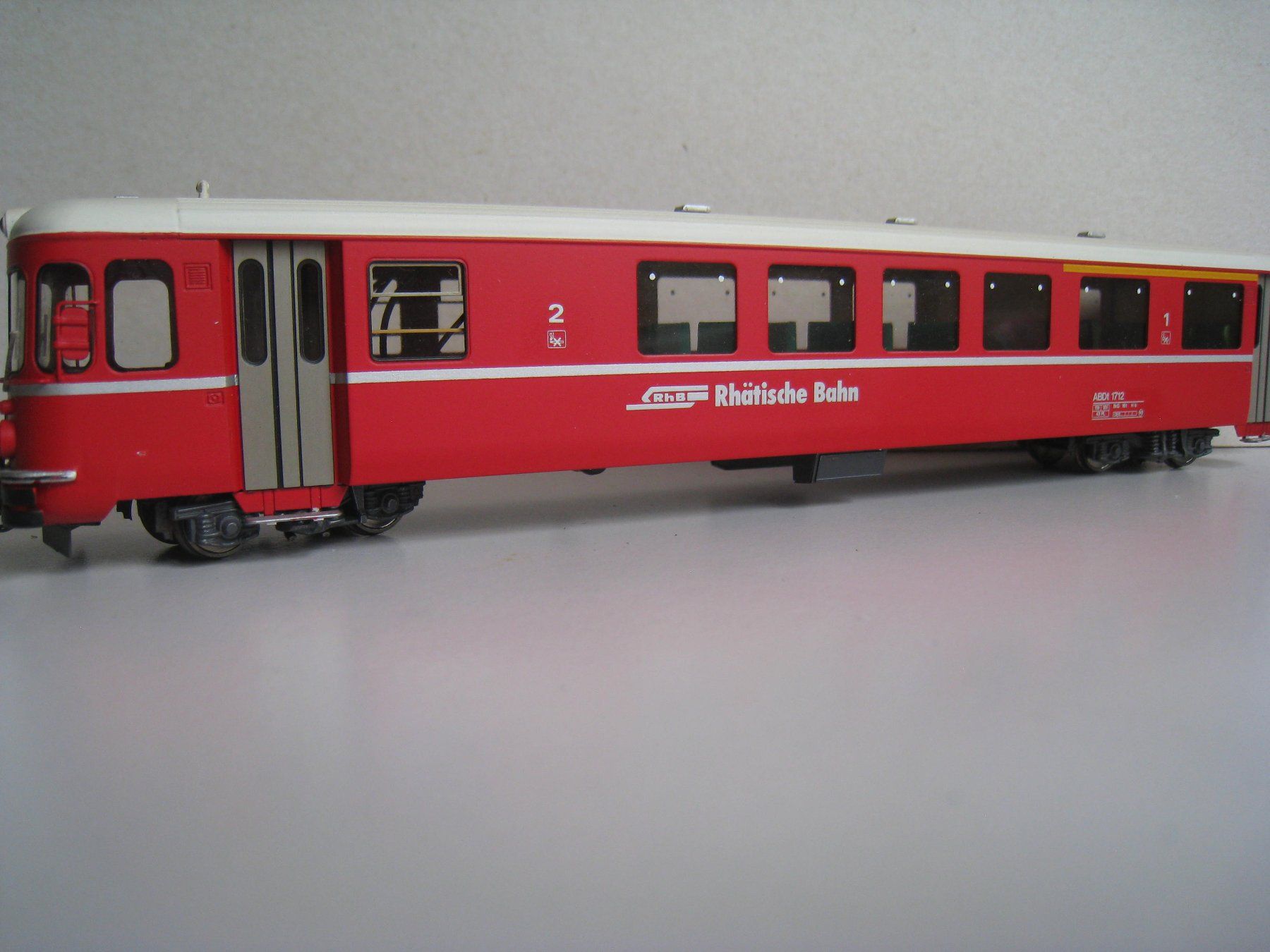 Ferro-suisse Modelleisenbahnen: Ferro Suisse, Rhb Pendelzug Nummer 512, 3 teilig – Gebraucht aus Buchs ZH von swiss-train 3