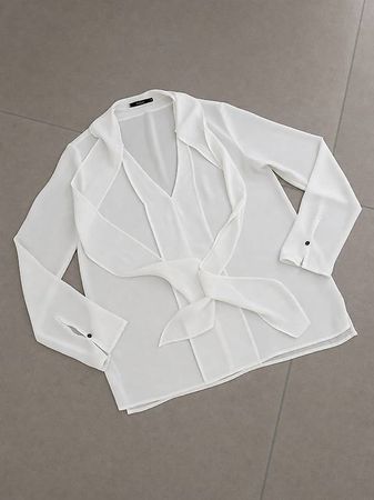 Bluse mit Schleife Gr. S MANGO