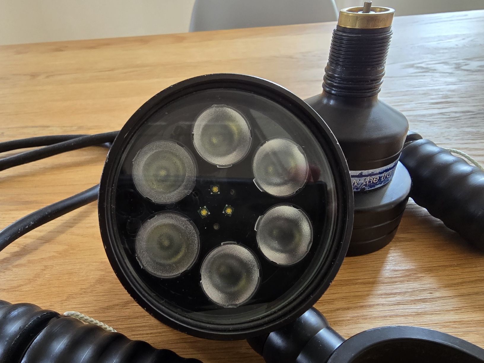 Lampen: doppel Lampenköpfe von Tilly Tec – Gebraucht aus Laupen BE von Coolsurfer 1