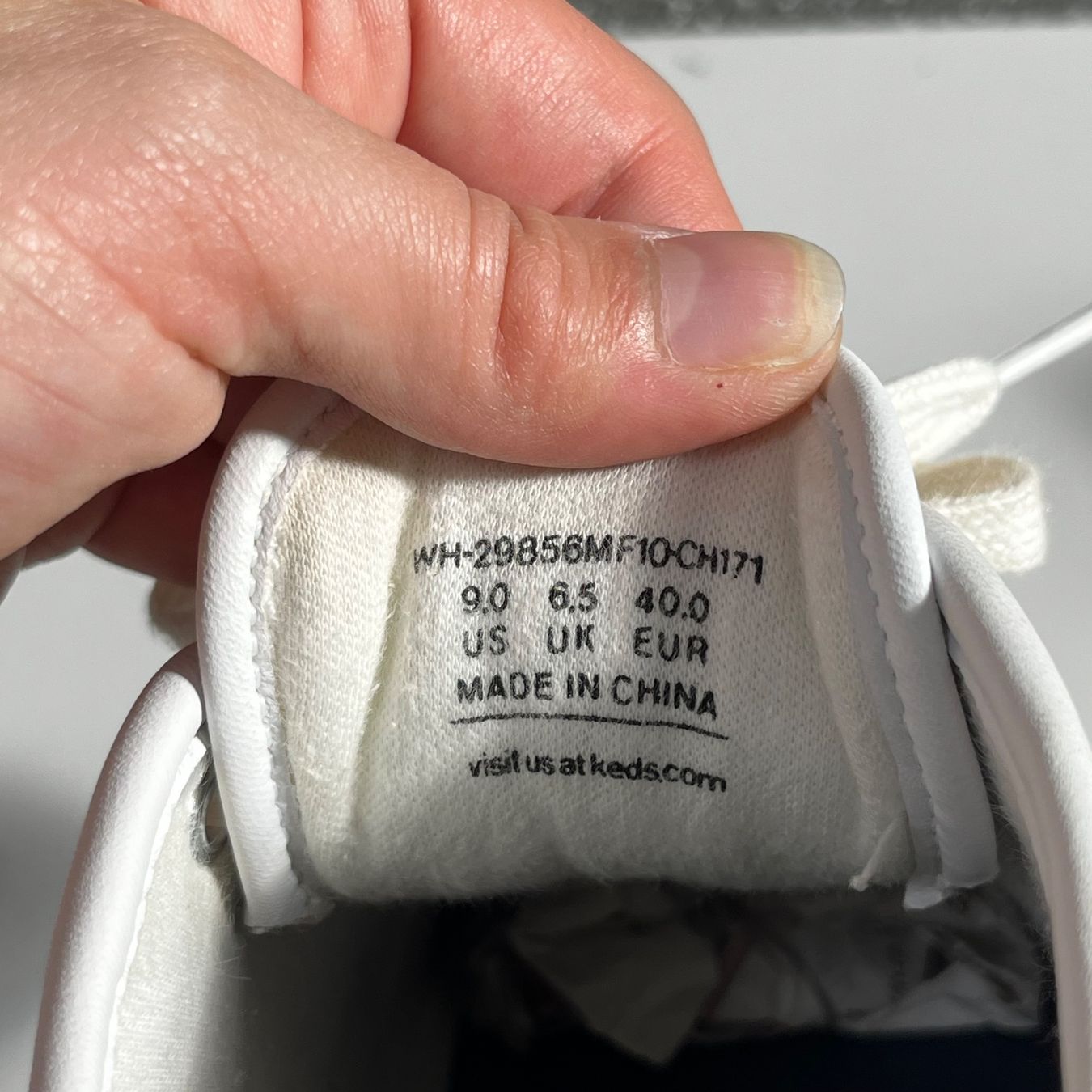 Scarpe da donna: Weisse Keds Lederschuhe, Grösse 40 – Usato da Dietikon venduto da coolstory 3