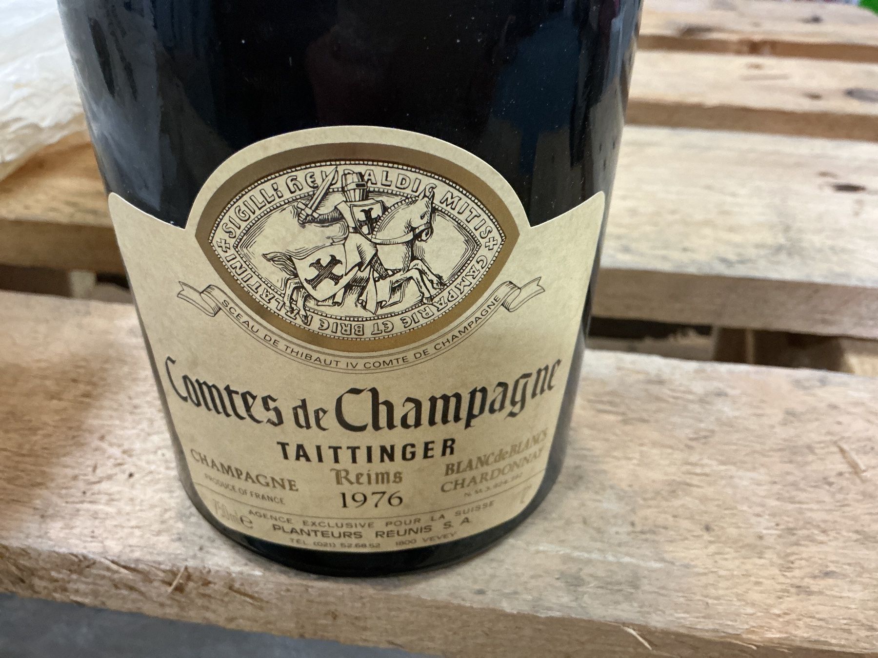 Vino: Contest de Champagne TAITTINGER – Usato da Bern venduto da vielerart 1