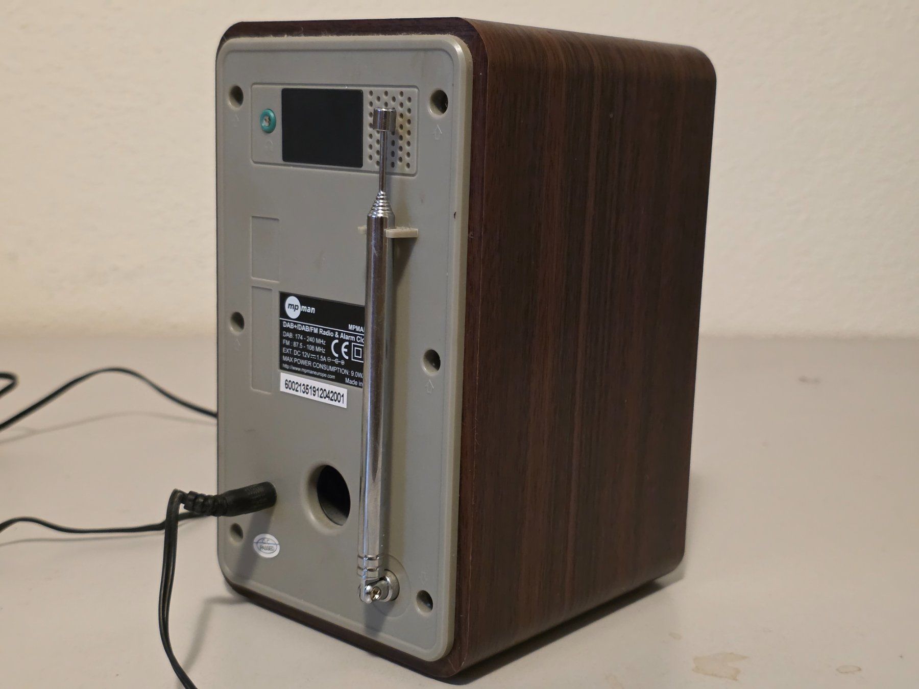 Sveglie: MPMAN 6002 Radio + alarm wecker – Usato da Badäl venduto da RYzeR9980X4D 2