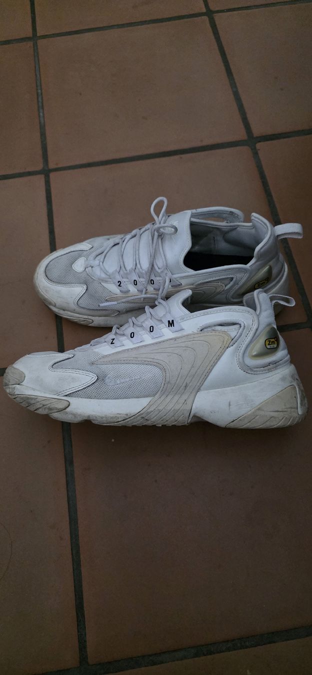 Scarpe da uomo: Nike Air Zoom 2000 Grösse 43 – Usato da Nuglar venduto da Danivenividiundeasy 3