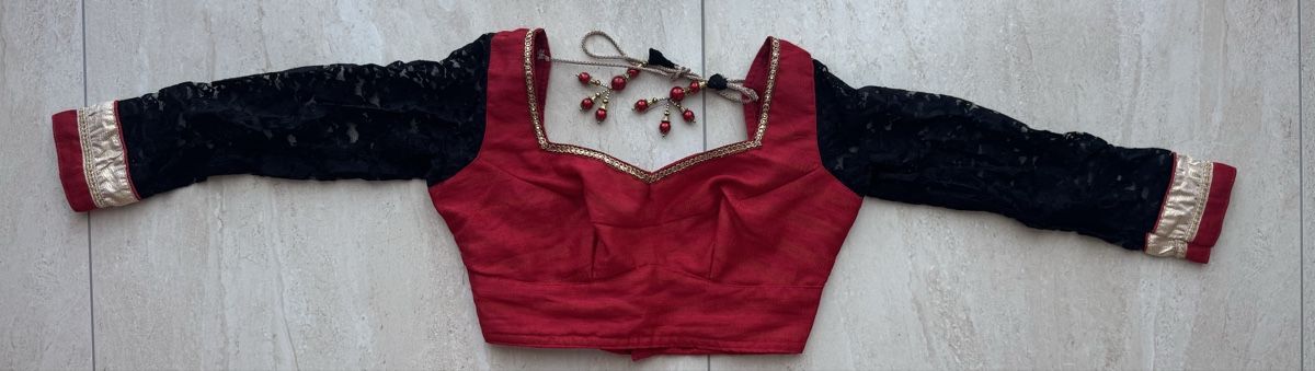 Vestiti: Indischer Saree rot weiss schwarz – Nuovo (secondo la descrizione) da Wichtrach venduto da Alyasahana 2