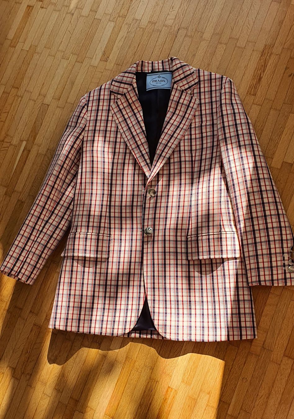 Prada Cappotti: Prada Milano Blazer – Nuovo e nell'imballaggio originale da Basel venduto da Kristal4