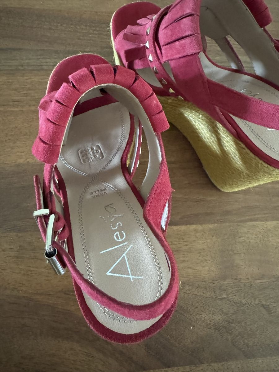 Damenschuhe: Plateau Keilsandale – Neu (gemäss Beschreibung) aus Wermatswil von -secondchance- 3