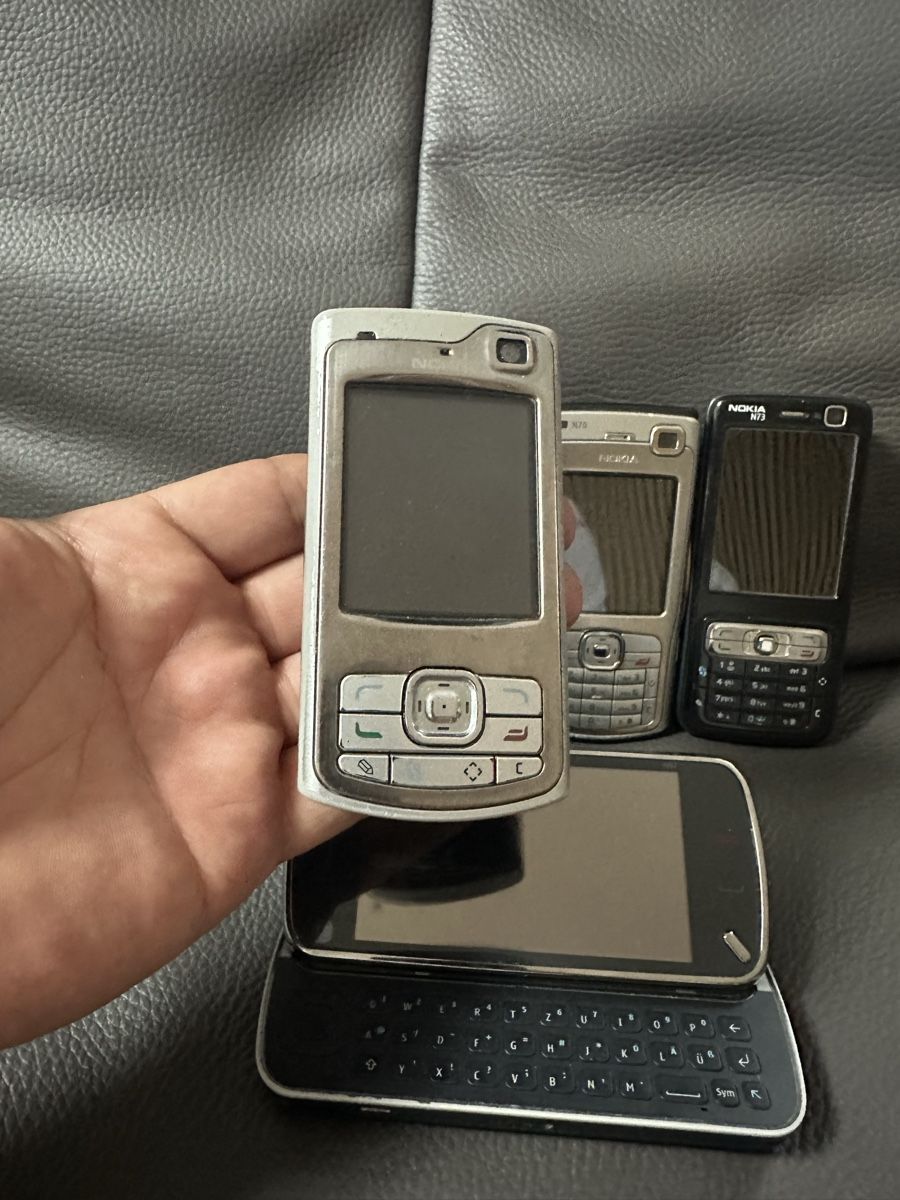Nokia Telefoni cellulari / Smartphones: Nokia N Series 5x – Difettoso da Heerbrugg venduto da Amazon38 1