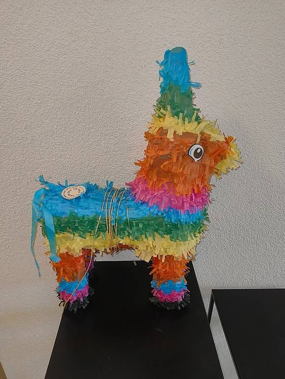 Giocattoli: Pinata Lama ca. 55x40cm  – Usato da Nänikon venduto da Manta87