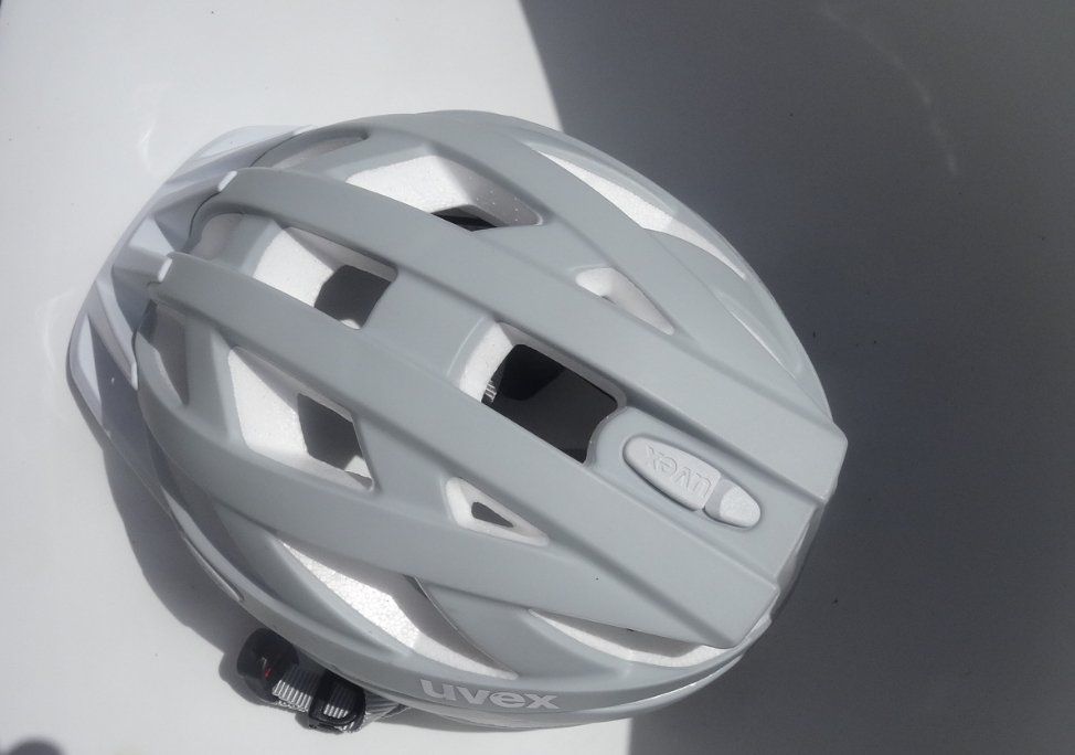Uvex Caschi: Uvex Mountain Bike Helm M – Nuovo (secondo la descrizione) da Laupen ZH venduto da Flow10 3