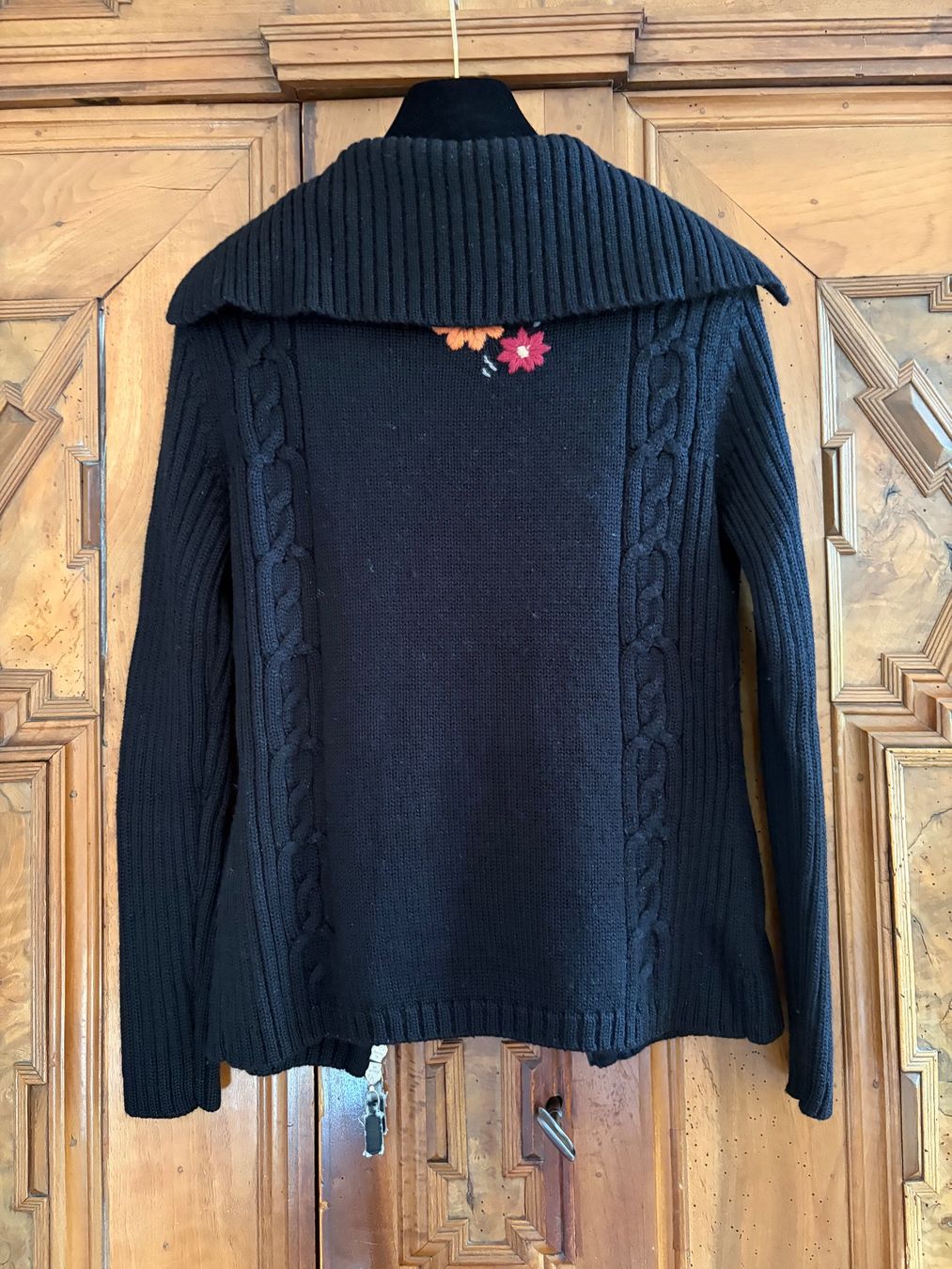 Vestes: BB Strickjacke / Wolle /   Gr. 36/38 – D'occasion à Interlaken par Bona55 3
