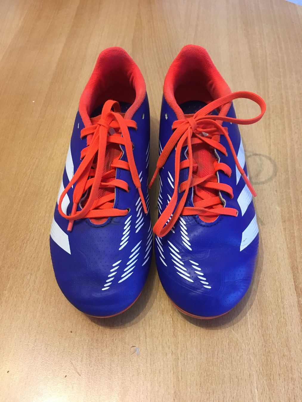 Adidas Scarpe da uomo: Adidas Predator Fussballschuhe – Usato da Liestal venduto da Raquel77
