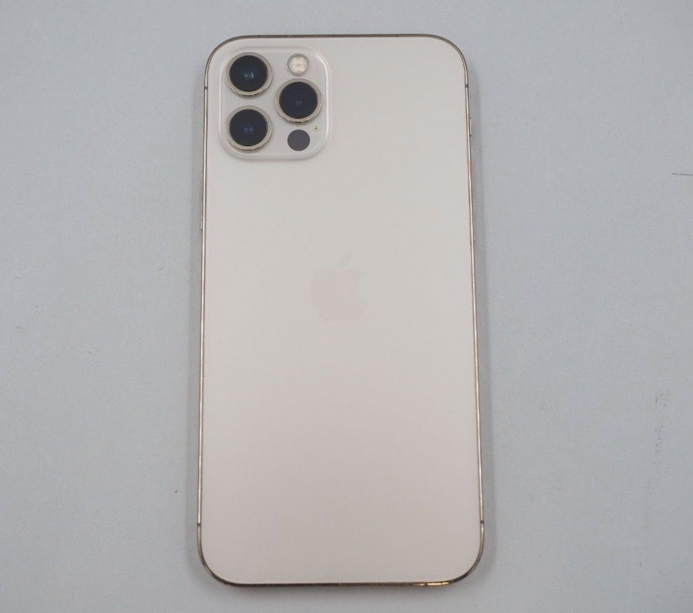 Apple Telefoni cellulari / Smartphones: Iphone 12pro 256GB Gold – Usato da Luzern venduto da M.Ai 6