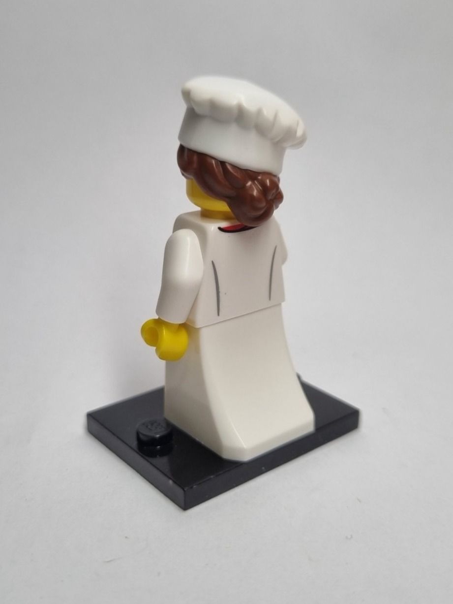 Lego Kit di costruzioni: LEGO BAM Late 2023 Baker with Croissant – Nuovo (secondo la descrizione) da Basadingen venduto da NekoBricks 4