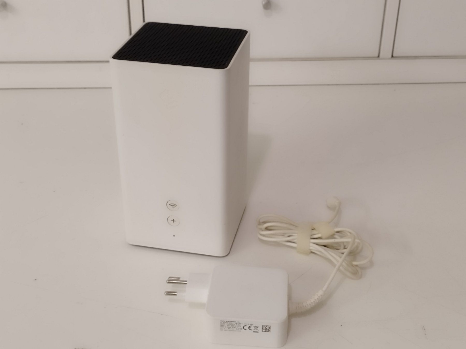 Swisscom Modem & Router: SWISSCOM Internet-Box 2 (inkl. Netzteil) – Usato da Uster venduto da NEVERLASTTRADING