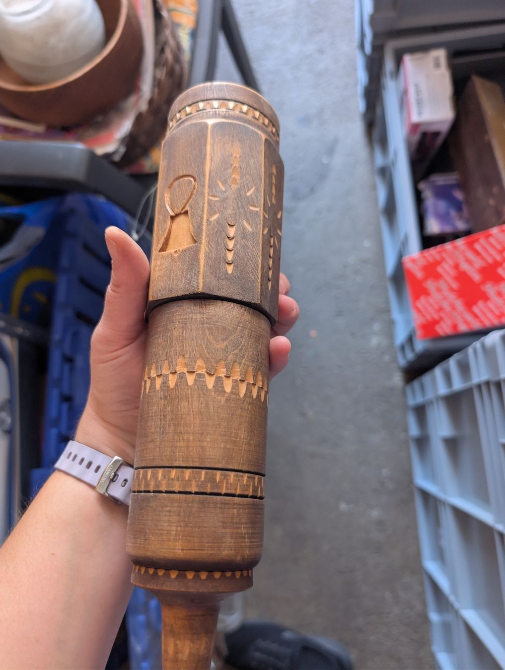 Articles en bois: antiker Wetzsteinhalter – D'occasion à Bern par berneroberlaenderin 1