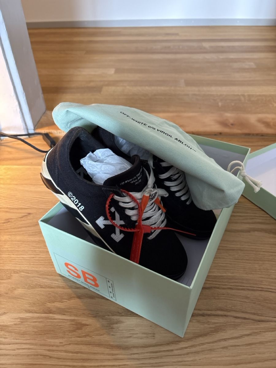 Off-White Scarpe da uomo: Off-White Sneaker, Schwarz, Gr. 40 – Usato da Zürich venduto da luk_p2td 5