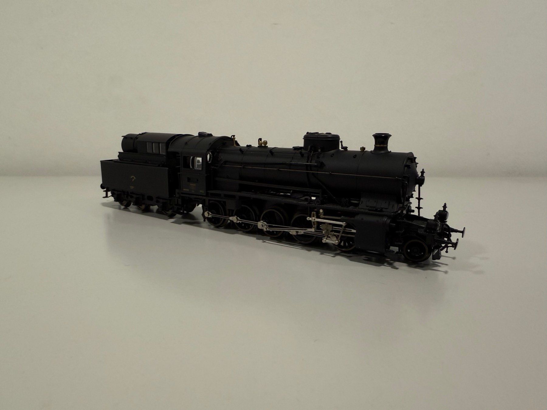 Roco Modellini di ferrovie: Dampflokomotive C 5/6 der SBB – Nuovo (secondo la descrizione) da Oftringen venduto da Pgi 2
