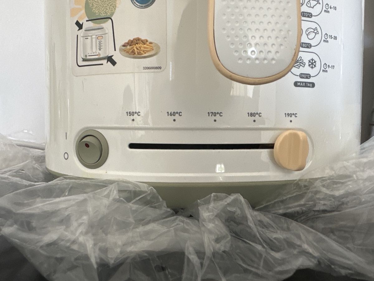 Tefal Elettrodomestici da cucina: Friteuse cocoon uno tefal – Usato da Genève venduto da tng_drq8 3