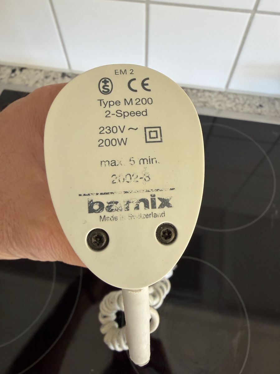 Bamix Elettrodomestici da cucina: Stabmixer Bamix M200 weiss 200W – Usato da Zürich venduto da sne.swiss 3