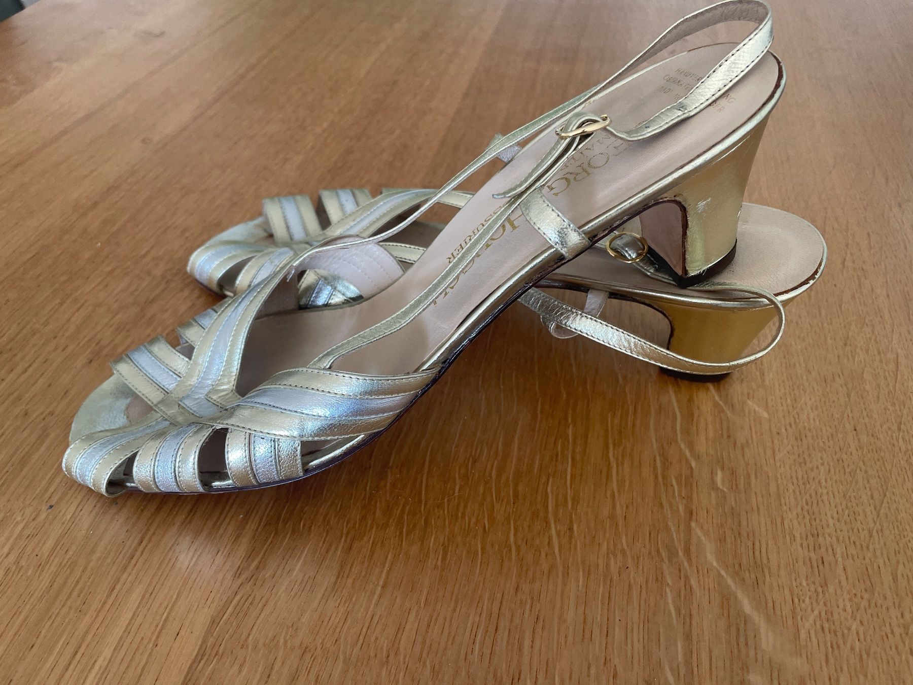 Chaussures femmes: Sandaletten UK 9.9 – D'occasion à Würenlos par baslerdybli01