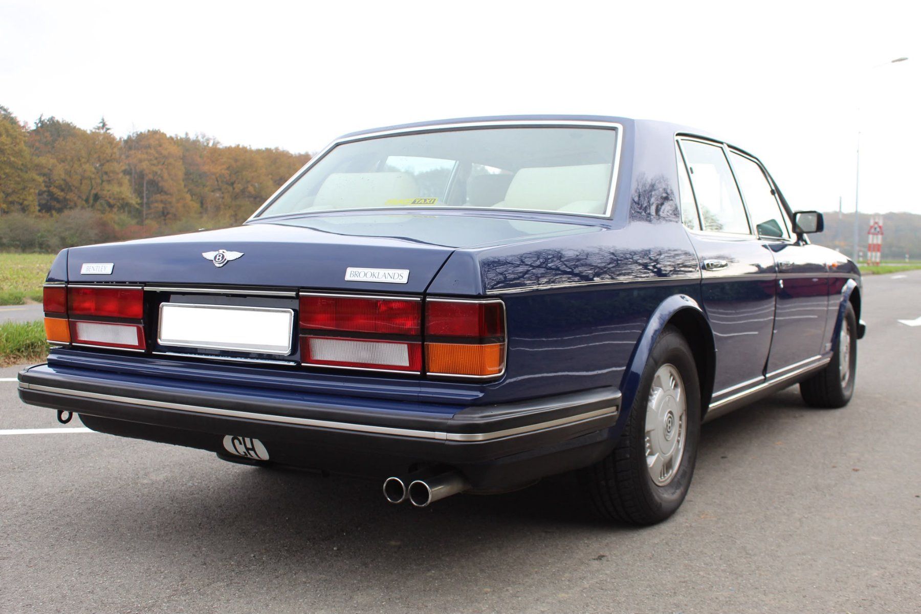 Bentley Autos: Bentley Brooklands – Gebraucht aus Satigny von tin_9y9v 4