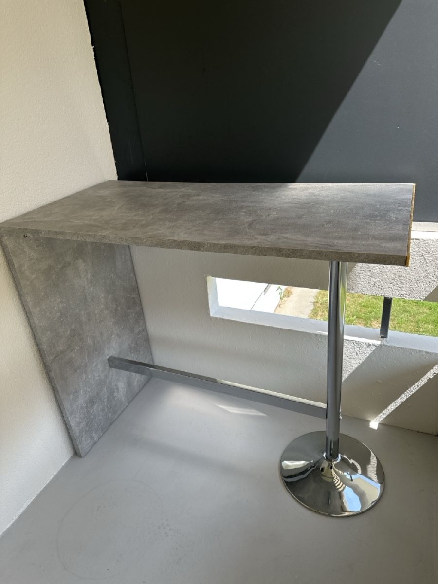 Tavoli: Bartisch Tisch – Usato da Reinach AG venduto da mur_lyr7